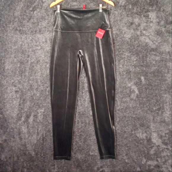 Spanx velvet high waisted women's leggings  Party size 1X TG - Picture 1 of 6